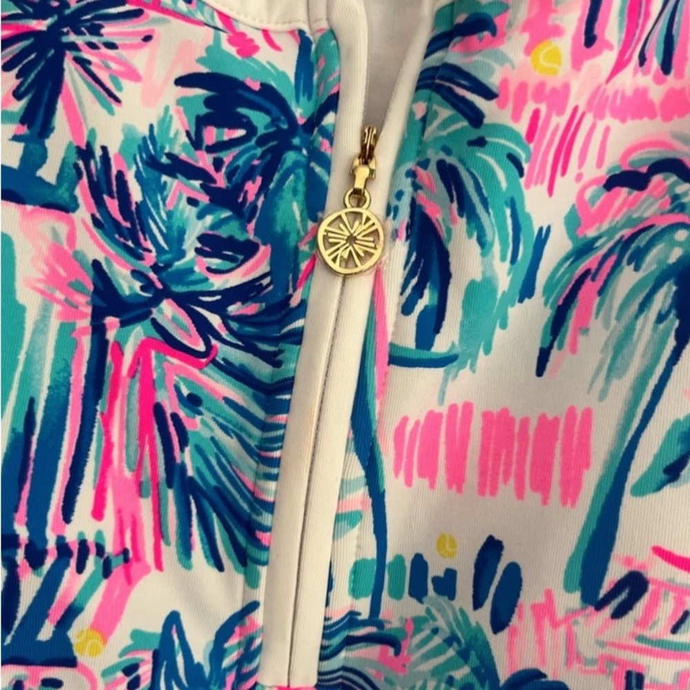 Excellent condition Lilly Pulitzer Luxletic Canna Tank Top Blue Perfect Match Wo - Picture 6 of 8